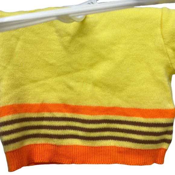 Vtg 80’s Soft Spun Acrylic Yellow/Orange/Brown top & Shorts set Sz 12 months - Picture 7 of 8